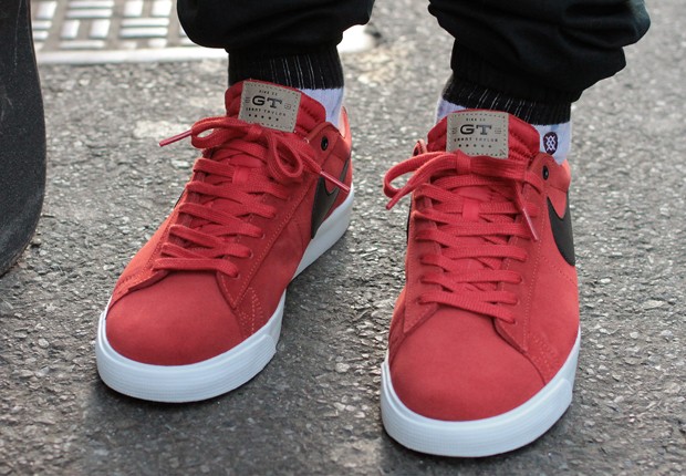 j719556-Nike Sb Blazer Low GT Cinnamon 716890-602_7183_135237.jpg