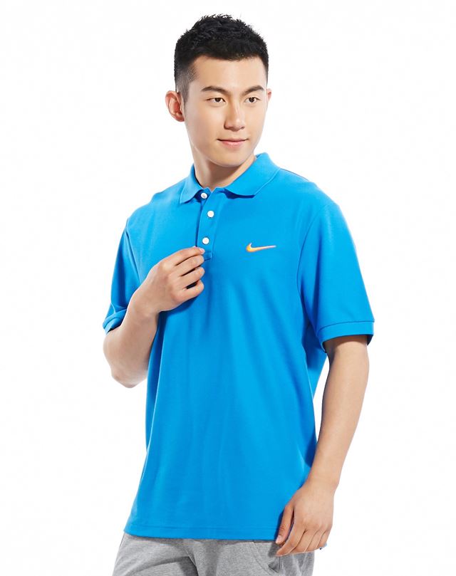 Nike-636628-436-3_171158.jpg