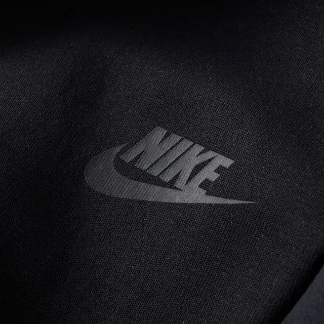 14-07-2016_nike_techfleeceshort_black_dw_4_181103.jpg