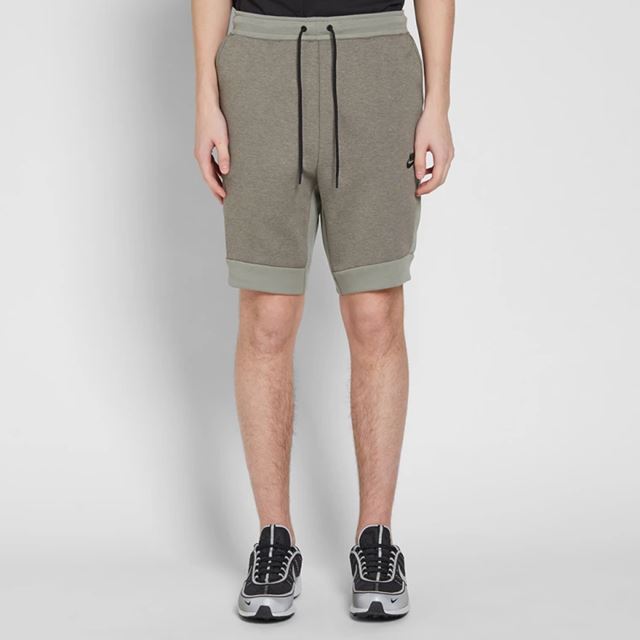 21-02-2018_nike_techfleeceshort_darkstuccoheather_black_805160-004_mo_m1_170752.jpg