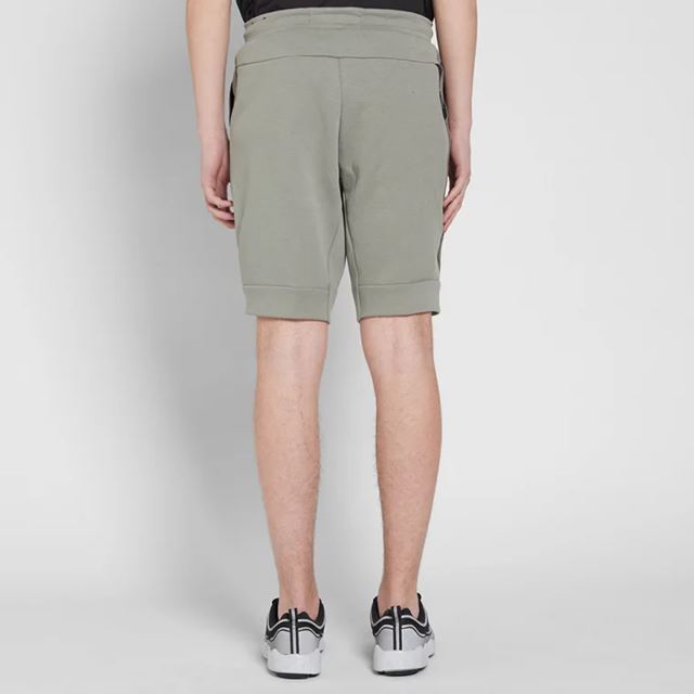 21-02-2018_nike_techfleeceshort_darkstuccoheather_black_805160-004_mo_m2_170752.jpg