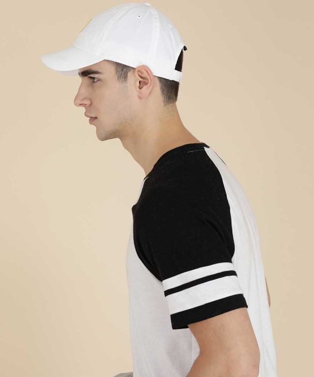 free-852184-100white-nike-original-imafchrevvhgzw7n_193928.jpg