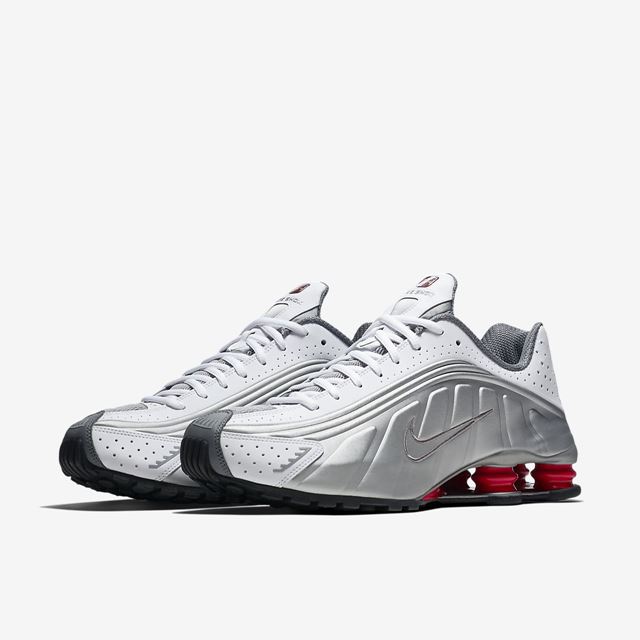 shox-r4-shoe-NRPwVf(11)_154126.jpg